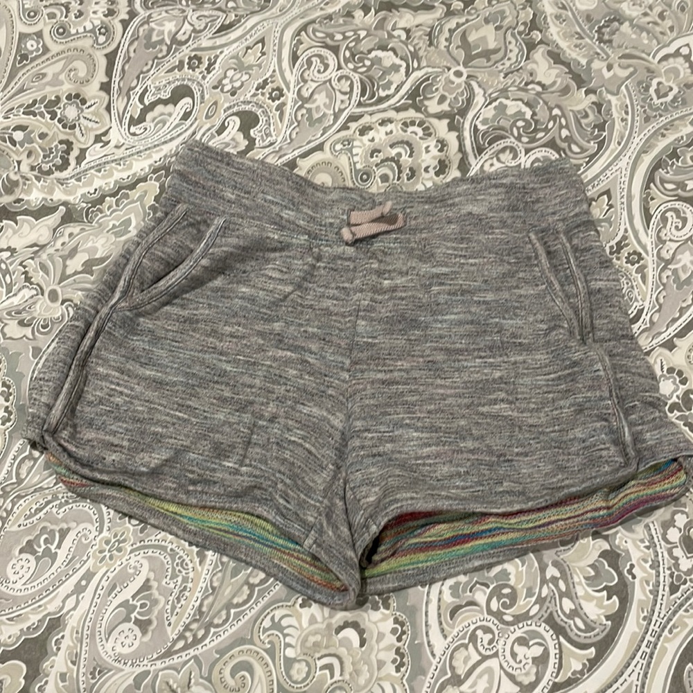 Athleta Girl gray shorts. Size M 8-10. EUC